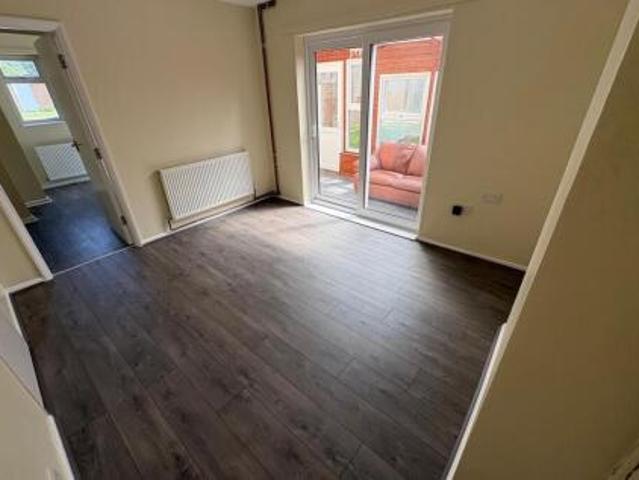 Room for rent in Sunnyside, West Northamptonshire