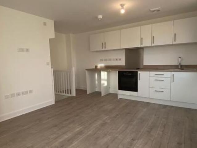Room for rent in Brooklands, Leeds