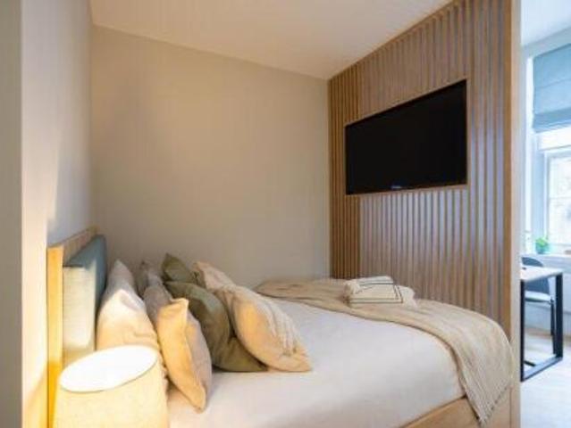 Room for rent in Royal Borough of Kensington and Chelsea, Greater London