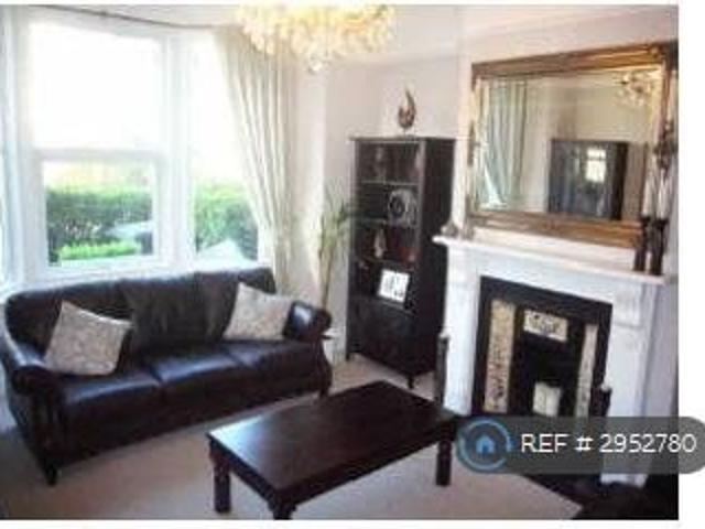 Room for rent in Pigsty Hill, Bristol