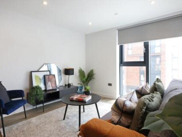Room for rent in Finzels Reach, Bristol