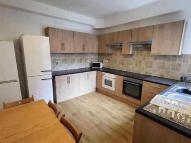 Room for rent in Victoria Park, Manchester