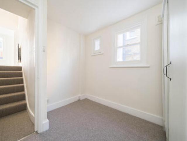 Room for rent in London Borough of Wandsworth, Greater London