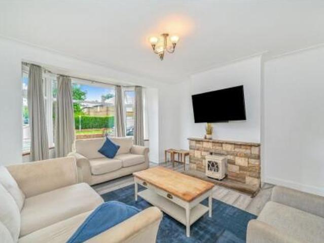 Room for rent in London Borough of Redbridge, Greater London