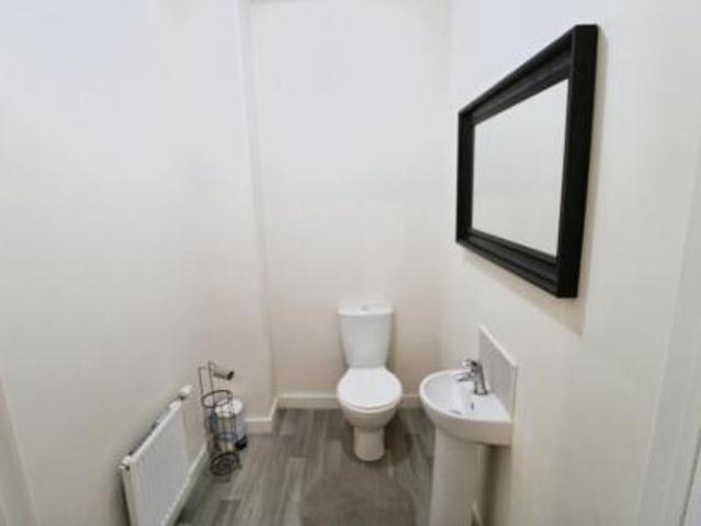 Room for rent in Southey, Sheffield
