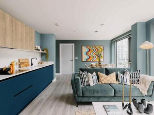 Room for rent in Park Central, Birmingham