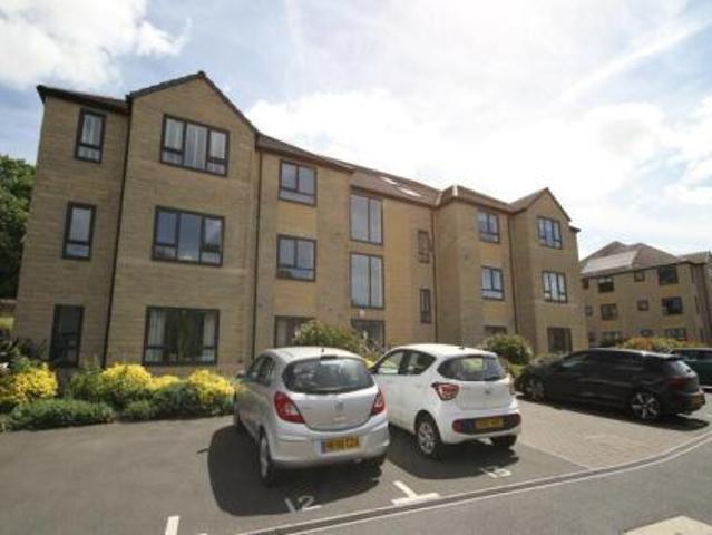 Room for rent in Wrose, Bradford