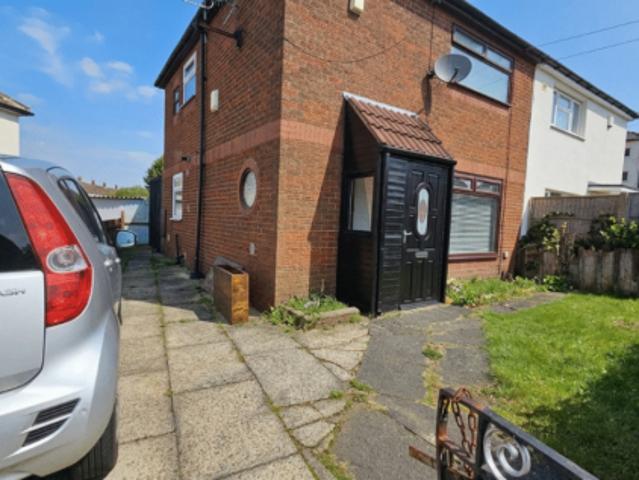 Room for rent in Monkswood, Leeds