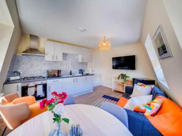 Room for rent in Upper Tooting, Greater London