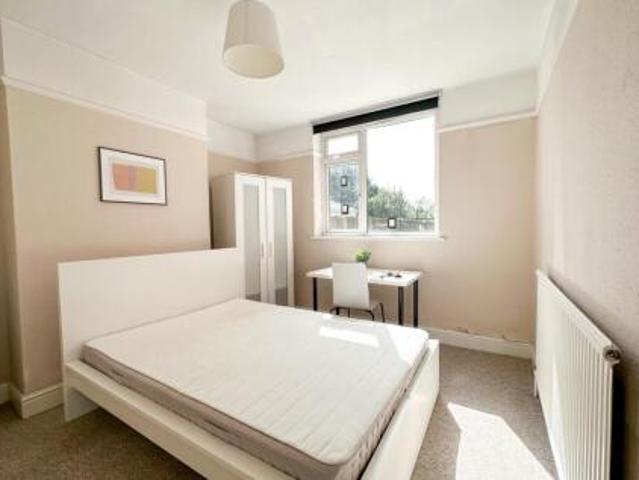 Room for rent in Bassett, Southampton