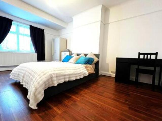 Room for rent in Woodberry Grove Estate, Greater London