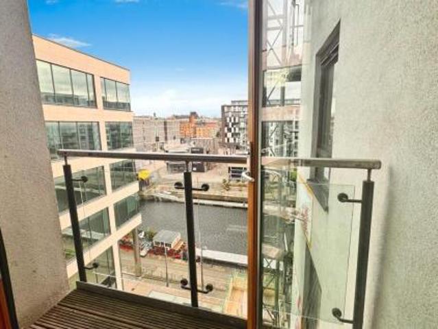 Room for rent in Steander, Leeds