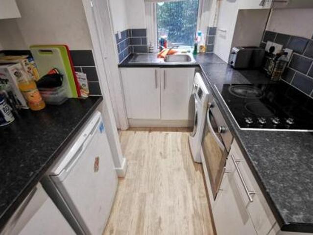 Room for rent in Burley, Leeds