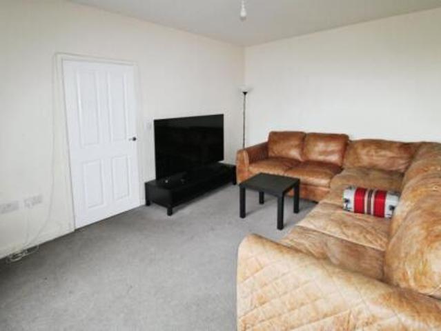 Room for rent in Southey, Sheffield