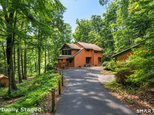 House for sale in Avon, Connecticut