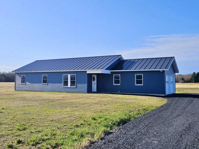 House for sale in Isle La Motte