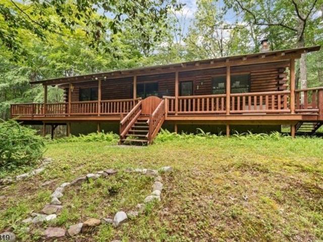 House for sale in Montague