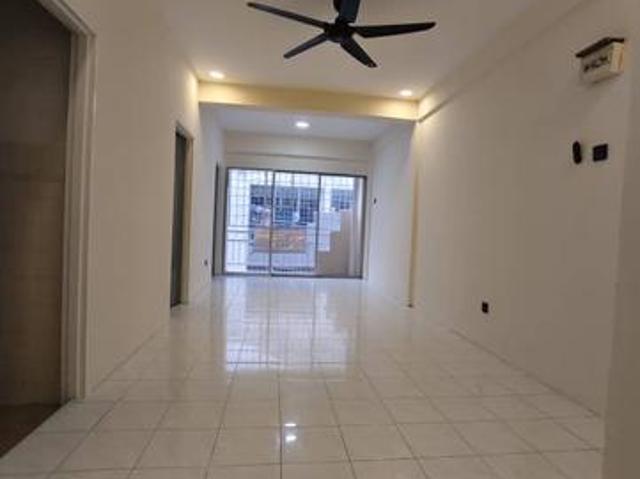 Apartment for sale in Country Heights Damansara, Kuala Lumpur