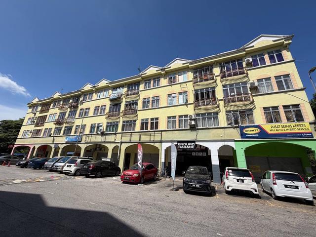 Apartment for sale in Kajang, Langat