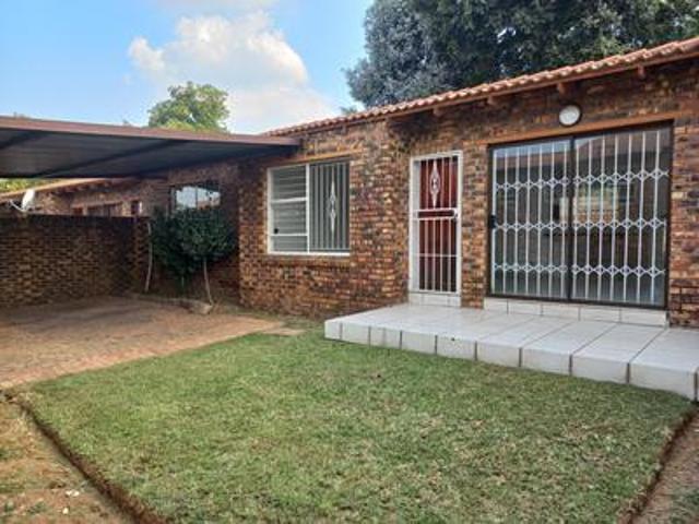 Townhouse for rent in Sandton