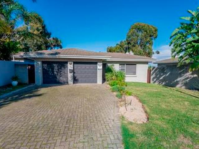 House for sale in Cape Town, Western Cape