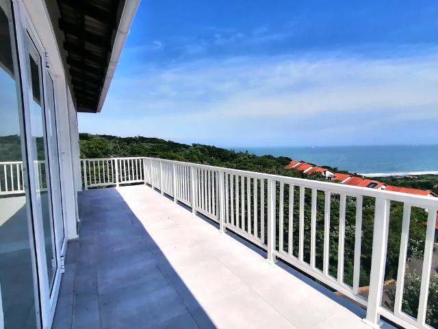 Apartment for sale in Umdloti, Kwazulu-natal