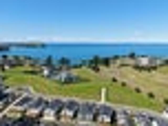 Land for sale in Whangaparaoa