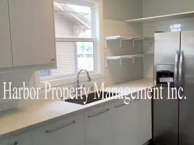 Condo for rent in Long Beach