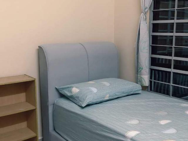 Room for rent in Petaling, Damansara Damai