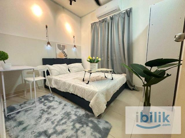 Room for rent in Petaling, Alam Impian
