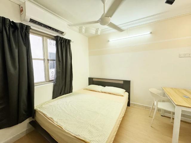 Room for rent in Country Heights Damansara, Kuala Lumpur