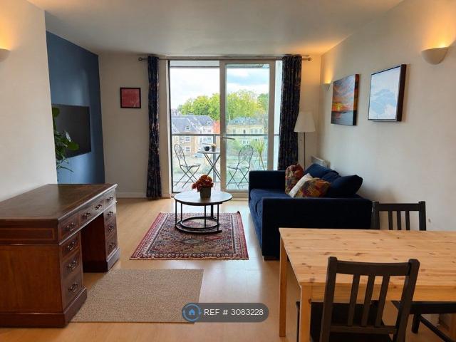 Apartment for rent in Haringey Heartlands, Greater London