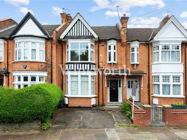 Apartment for rent in London Borough of Enfield, Greater London