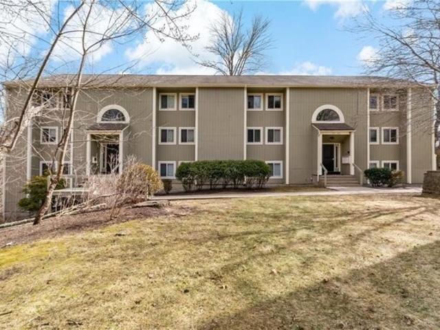 Condo for sale in Manville, Lincoln