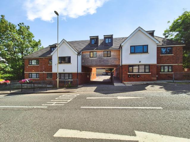 Apartment for rent in Riverdene, Priest Down