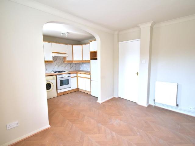 Apartment for rent in Wooburn, Bourne End