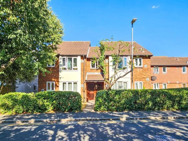 Studio for rent in Greater London