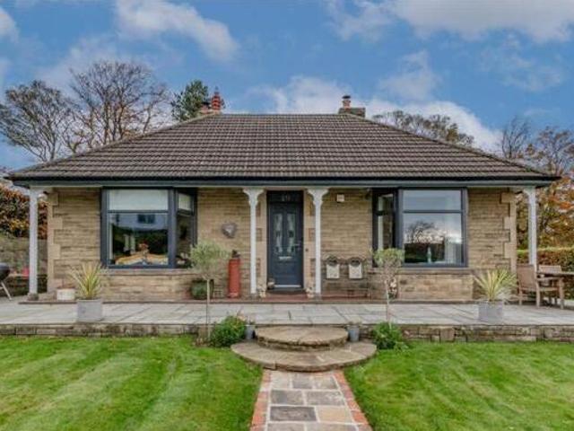 House for sale in Holmfirth, West Yorkshire