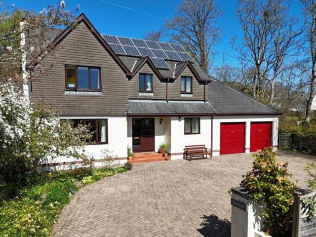 House for sale in Weir Quay, Devon