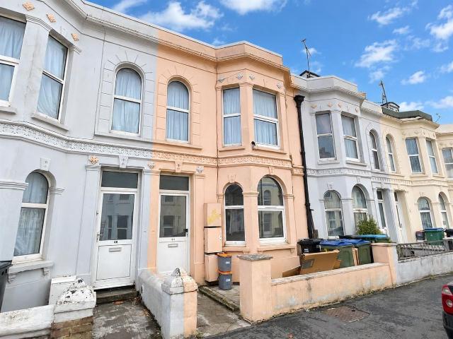 Apartment for rent in Littlehampton, Arun