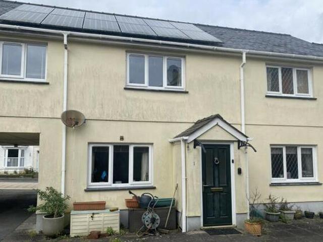 House for sale in Llandeilo, Wales