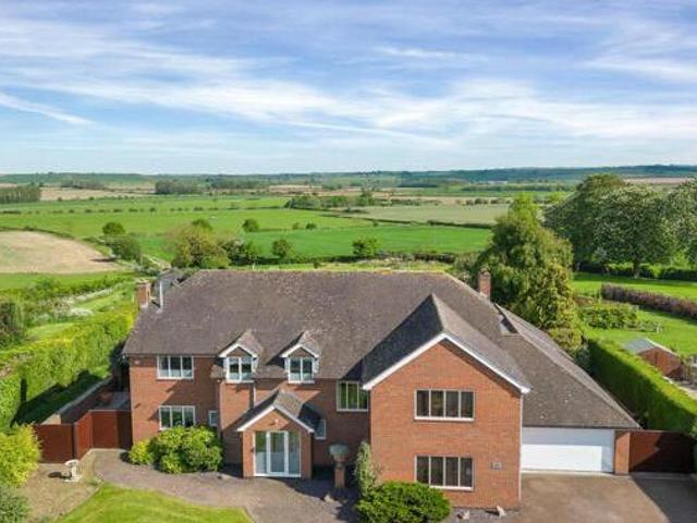 House for sale in Brentingby, Leicestershire