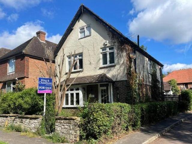 House for sale in Littlecote, West Sussex