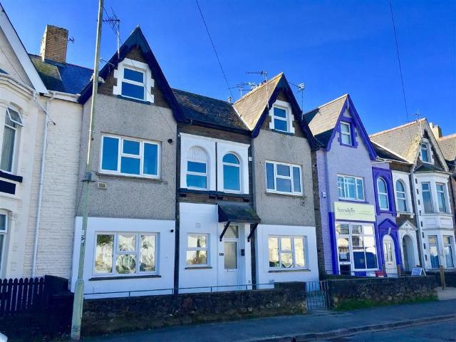 Apartment for rent in Porthcawl, Nottage