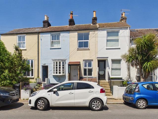House for rent in Fishersgate, West Sussex
