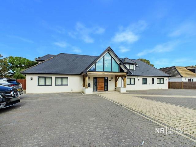 House for rent in Southwater, Horsham