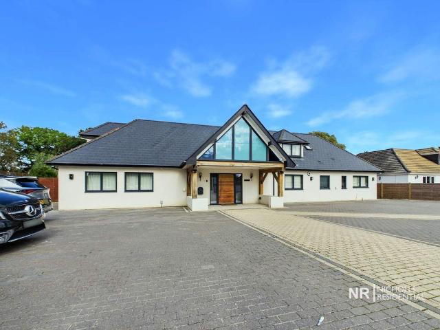 House for rent in Horsham, West Sussex