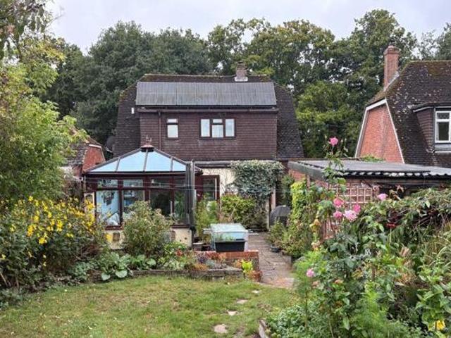 House for sale in Tadley, Priest Down