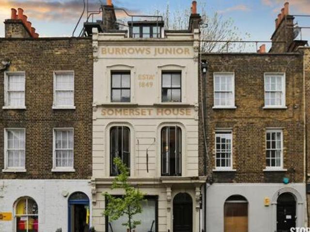 House for sale in Lyons, Greater London