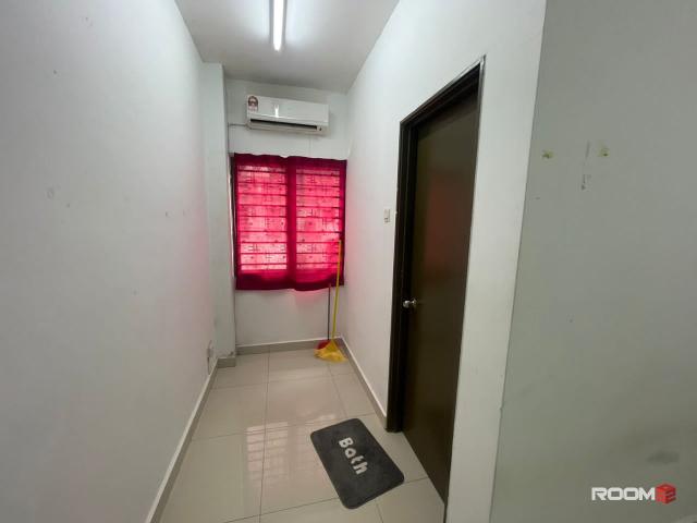 House for rent in Petaling, Alam Impian